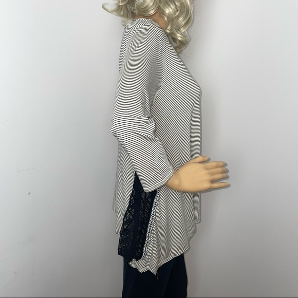 Francesca’s Bird Cage Striped Top Lace Side Panels 3/4 Sleeve Size Small - Picture 6 of 13